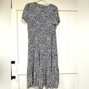 J CREW WHITE/NAVY Animal Print Maxi-dress